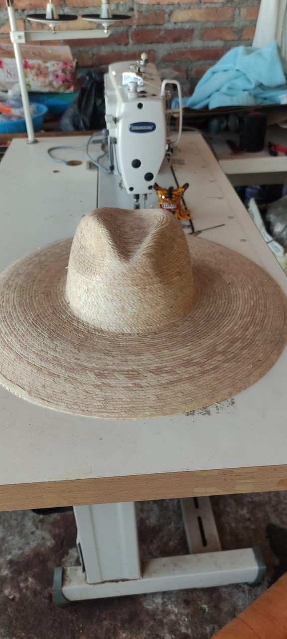 Sombrero Acampanado Ala Ancha 13cm Modelo #125
