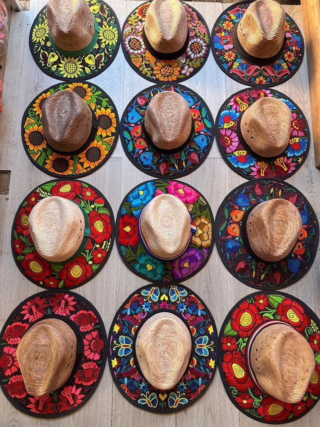 Sombrero Bordado de Palma
