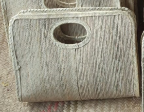 Bolsa de palma mini cuadrada color Multicolor