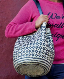 Bolsa Itabili de palma de Oaxaca modelo Tasa Larga