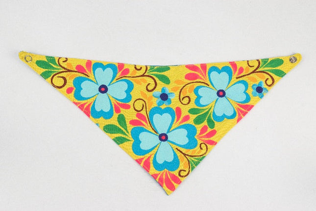 Bandana para mascota Chulada pintada a mano - Chica MODELO #030504