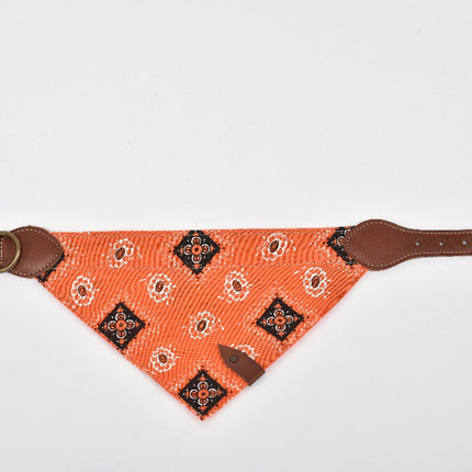 Bandana para mascota con cierre de piel Joker - Mediana Naranja MODELO #031408