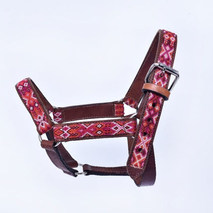 Cabezal para caballo bordado con chaquira (Caballos de carreras) - rojo, vino y blanco MODELO #030334-RWWH