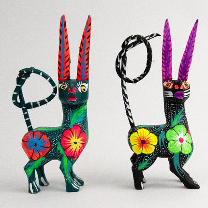 Set de gatos alados alebrije en madera de pino MODELO #090311