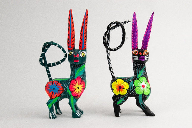 Set de gatos alados alebrije en madera de pino MODELO #090311