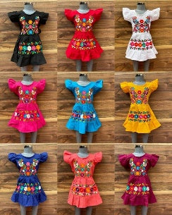 Vestido bordado con mangas de holán para niña, 6-8 años MODELO #120101